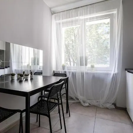 Apartment - Old Town - Comfortable And Cozy - W3